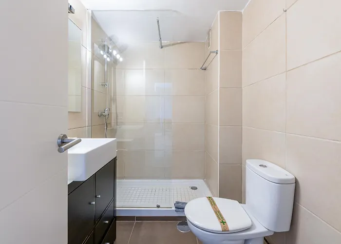 797holiday Rentals- Piso Contemporaneo Frente Al Mar Lägenhet